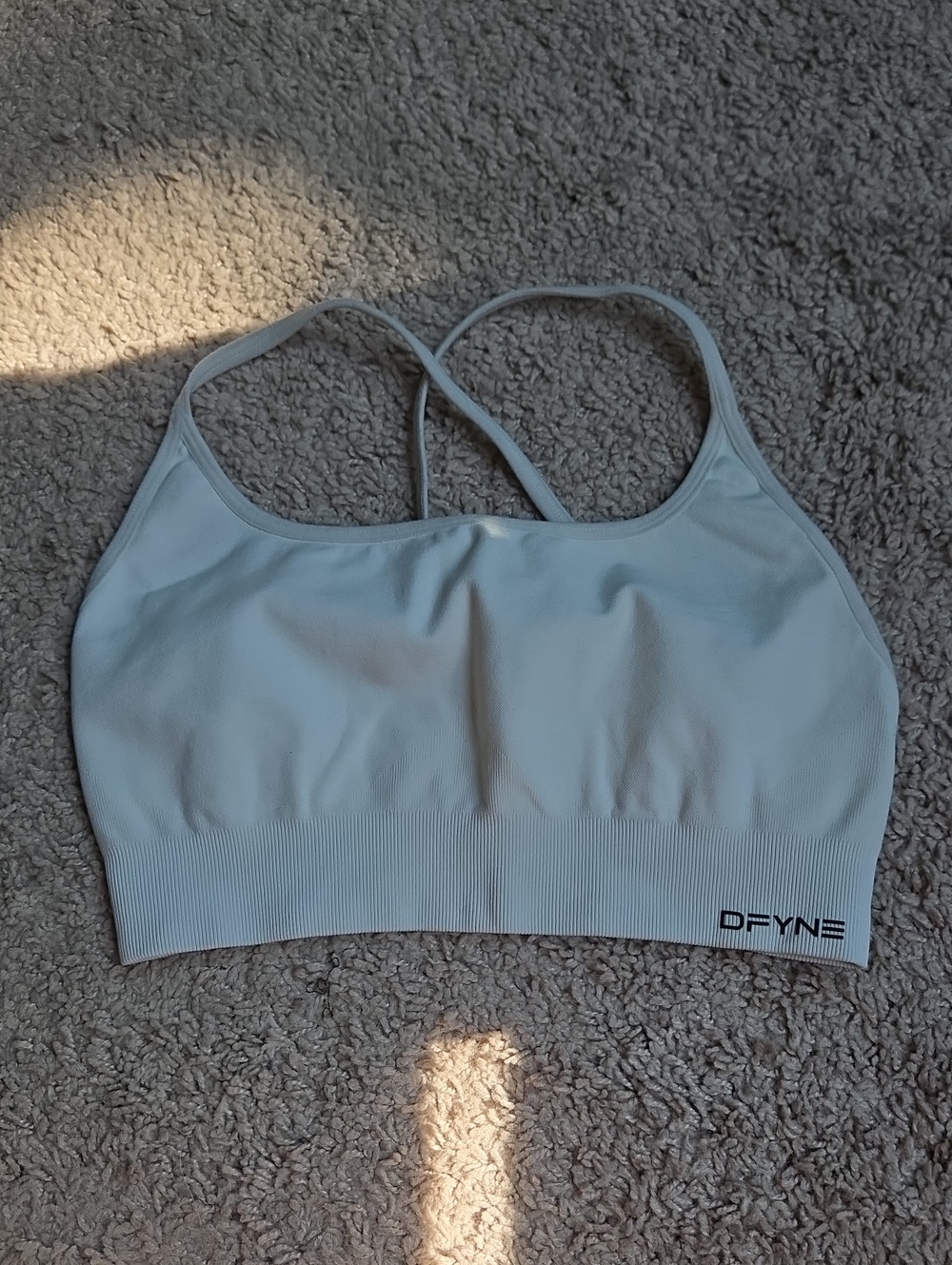 DFYNE Backless Sports Bra